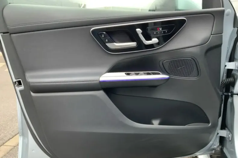 Mercedes-Benz GLC 300 (Clasa GLC) din 2024 cu 24.858 km - oferta MER180646 - foto 21