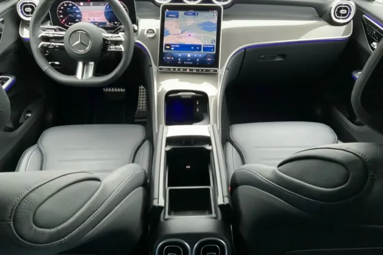 Mercedes-Benz GLC 300 (Clasa GLC) din 2024 cu 24.858 km - oferta MER180646 - foto 27