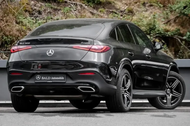 Mercedes-Benz GLC 300 (Clasa GLC) din 2025 cu 10.321 km - oferta MER180647 - foto 2