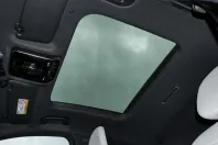 Mercedes-Benz GLC 300 (Clasa GLC) din 2025 cu 10.321 km - oferta MER180647 - foto 9