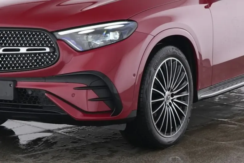 Mercedes-Benz GLC 300 (Clasa GLC) din 2024 cu 24.556 km - oferta MER180654 - foto 2