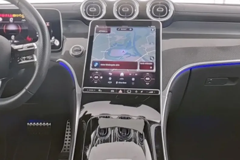 Mercedes-Benz GLC 300 (Clasa GLC) din 2024 cu 24.556 km - oferta MER180654 - foto 5