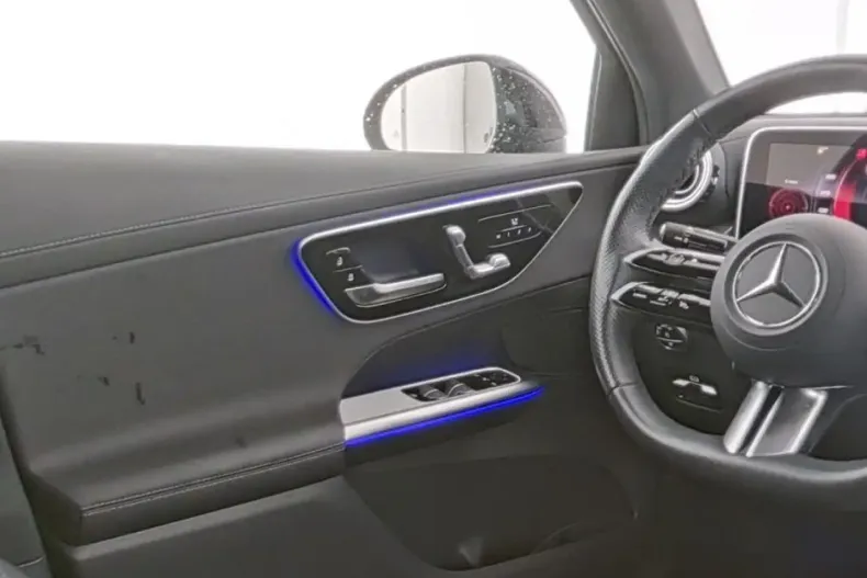 Mercedes-Benz GLC 300 (Clasa GLC) din 2024 cu 24.556 km - oferta MER180654 - foto 9