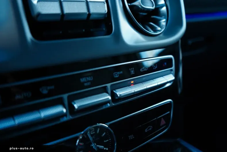 Mercedes-Benz G 63 AMG (Clasa G) din 2024 cu 18.100 km - oferta MER180679 - foto 44