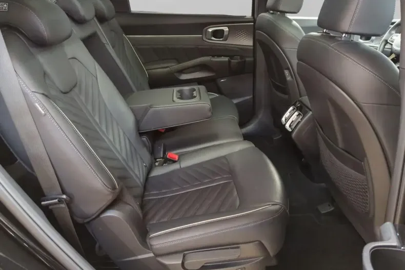 Kia Sorento din 2024 cu 14.950 km - oferta KIA180682 - foto 11