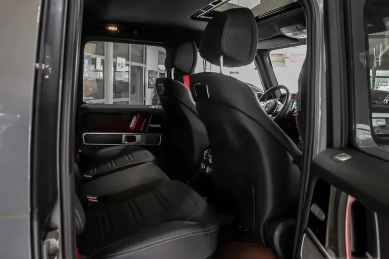 Mercedes-Benz G 400 (Clasa G) din 2024 cu 11.998 km - oferta MER180683 - foto 6