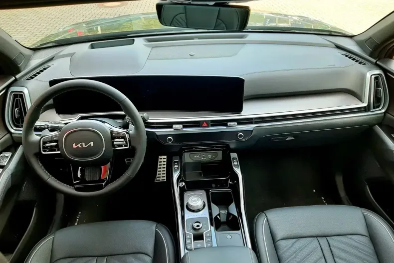 Kia Sorento din 2024 cu 16.500 km - oferta KIA180684 - foto 14