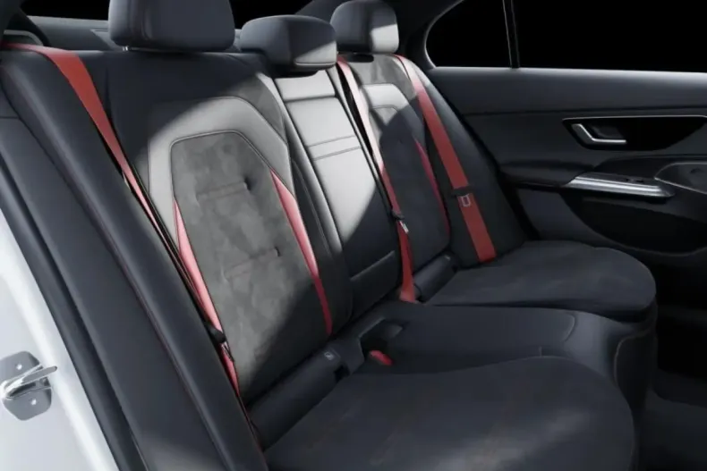 Mercedes-Benz E 53 AMG (Clasa E) din 2025 cu 19.900 km - oferta MER180690 - foto 13