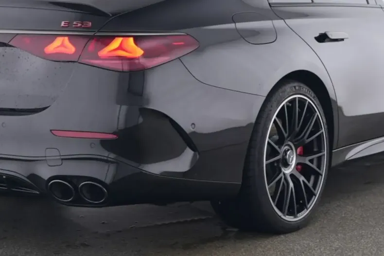 Mercedes-Benz E 53 AMG (Clasa E) din 2025 cu 11.408 km - oferta MER180691 - foto 4