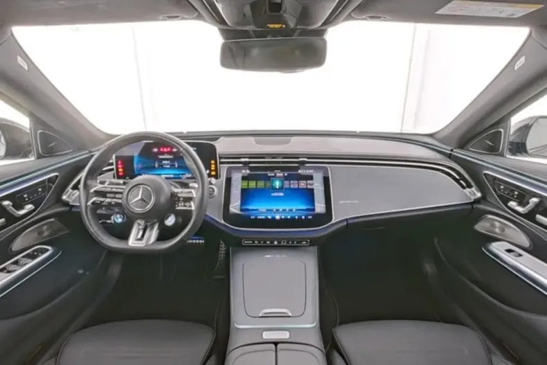 Mercedes-Benz E 53 AMG (Clasa E) din 2025 cu 11.408 km - oferta MER180691 - foto 7