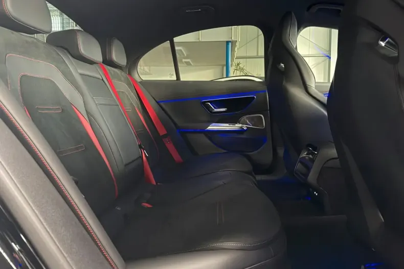 Mercedes-Benz E 53 AMG (Clasa E) din 2025 cu 29.989 km - oferta MER180695 - foto 14