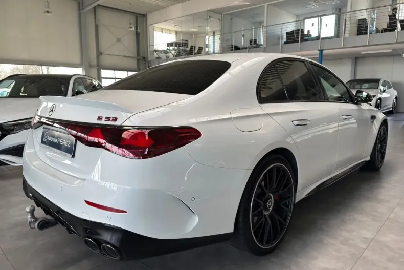 Mercedes-Benz E 53 AMG (Clasa E) din 2025 cu 31.040 km - oferta MER180697 - foto 4