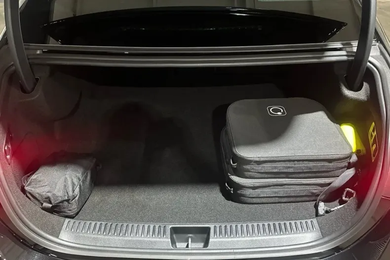 Mercedes-Benz E 53 AMG (Clasa E) din 2025 cu 14.825 km - oferta MER180699 - foto 16