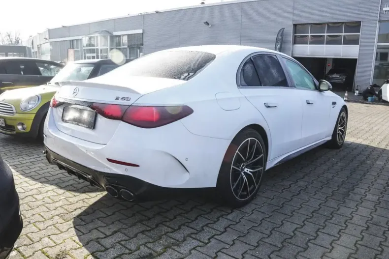 Mercedes-Benz E 53 AMG (Clasa E) din 2025 cu 16.781 km - oferta MER180701 - foto 3