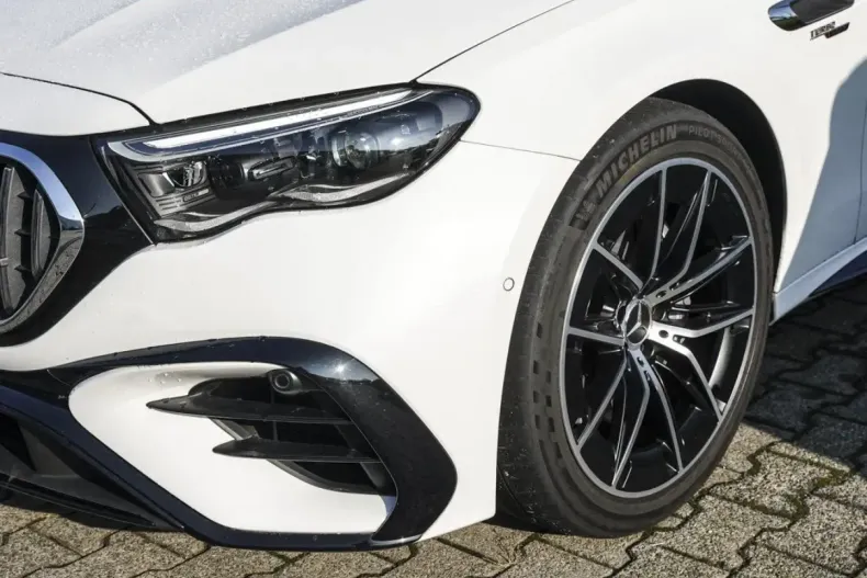 Mercedes-Benz E 53 AMG (Clasa E) din 2025 cu 16.781 km - oferta MER180701 - foto 4