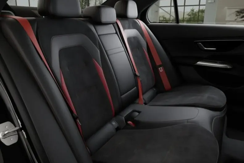 Mercedes-Benz E 53 AMG (Clasa E) din 2024 cu 9.987 km - oferta MER180706 - foto 9