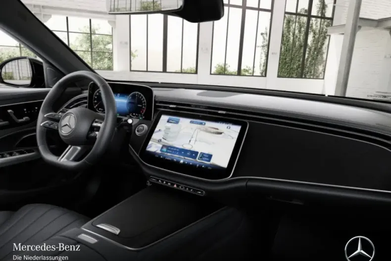 Mercedes-Benz E 300 (Clasa E) din 2025 cu 11.486 km - oferta MER180708 - foto 11