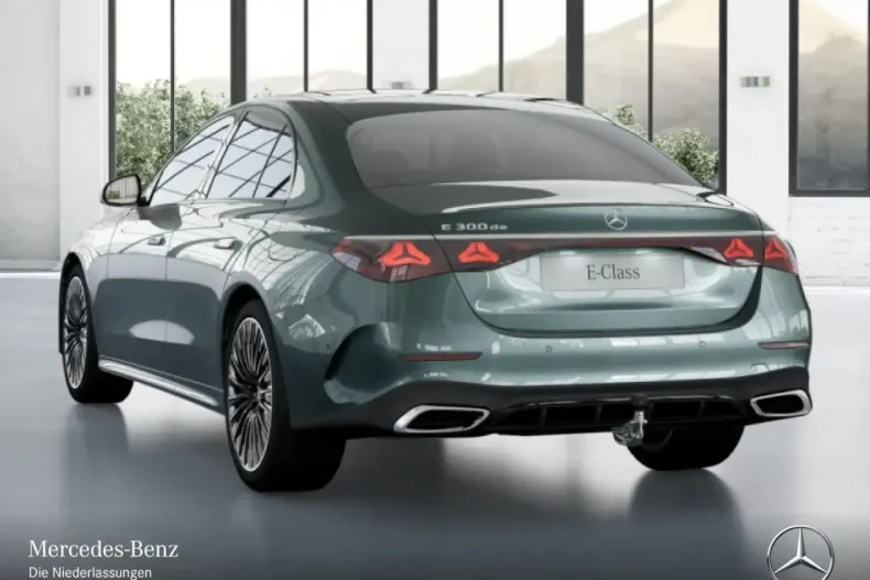 Mercedes-Benz E 300 (Clasa E) din 2025 cu 13.552 km - oferta MER180710 - foto 21