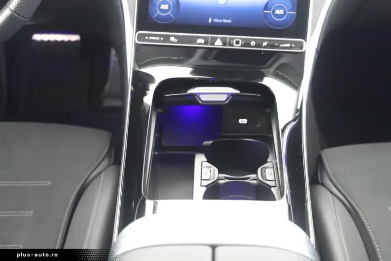 Mercedes-Benz C 300 din 2024 cu 12.915 km - oferta MER180719 - foto 8