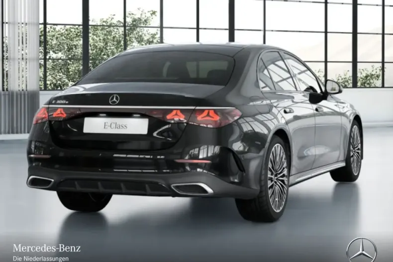 Mercedes-Benz E 300 (Clasa E) din 2025 cu 7.836 km - oferta MER180720 - foto 5