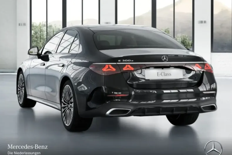 Mercedes-Benz E 300 (Clasa E) din 2025 cu 7.836 km - oferta MER180720 - foto 23