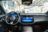 Mercedes-Benz E 300 (Clasa E) din 2024 cu 8.741 km - oferta MER180721 - foto 14