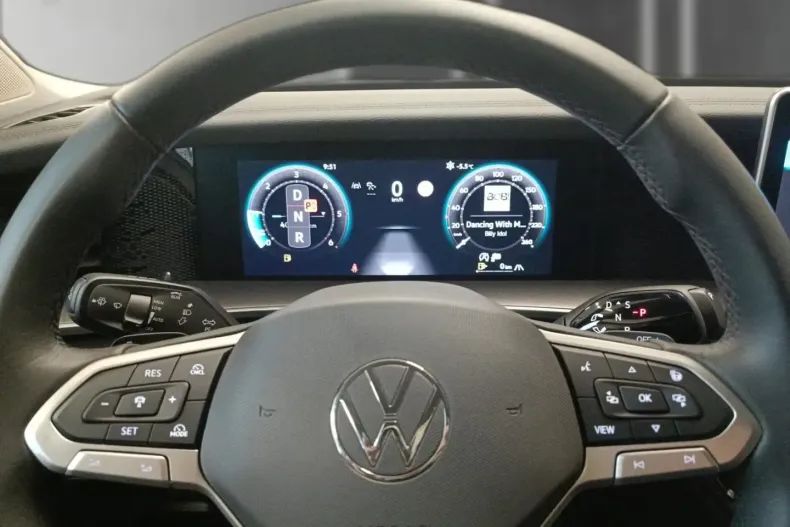 Volkswagen Tayron din 2025 cu 13.855 km - oferta VOL180723 - foto 13