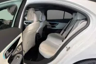 Mercedes-Benz E 300 (Clasa E) din 2024 cu 43.301 km - oferta MER180725 - foto 8
