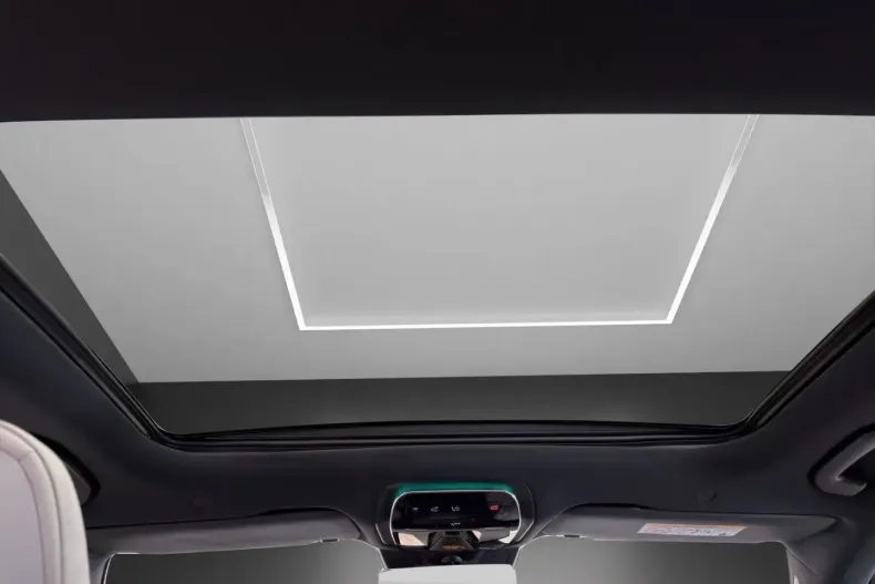 Mercedes-Benz E 300 (Clasa E) din 2024 cu 43.301 km - oferta MER180725 - foto 19