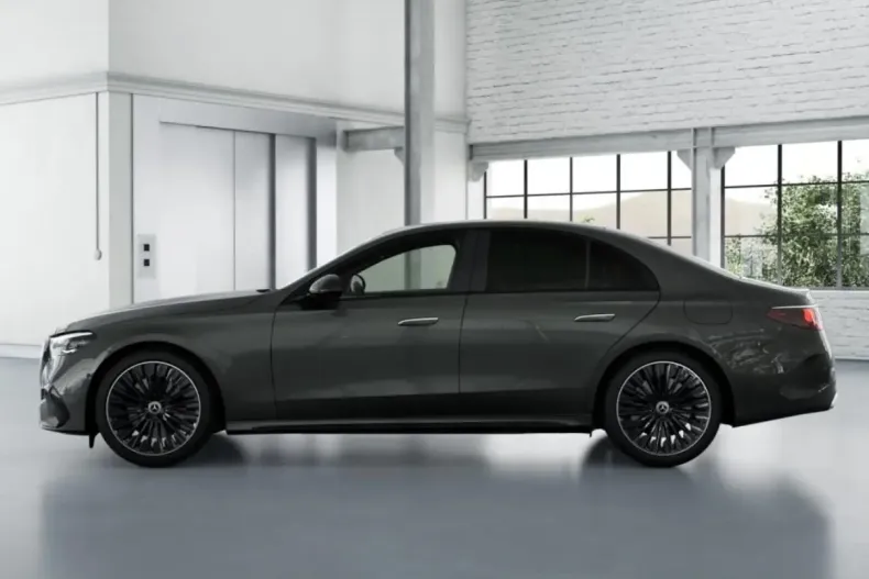 Mercedes-Benz E 300 (Clasa E) din 2024 cu 19.922 km - oferta MER180726 - foto 3