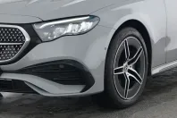 Mercedes-Benz E 300 (Clasa E) din 2024 cu 30.784 km - oferta MER180727 - foto 3