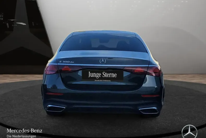 Mercedes-Benz E 300 (Clasa E) din 2024 cu 11.011 km - oferta MER180728 - foto 9