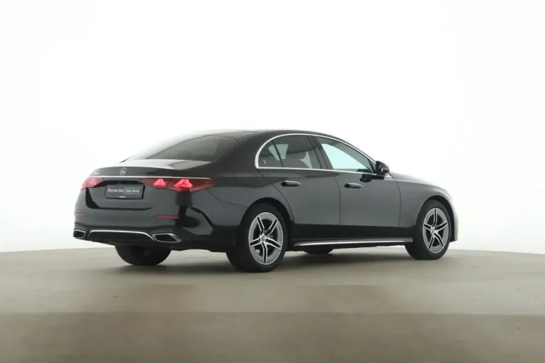 Mercedes-Benz E 300 (Clasa E) din 2024 cu 11.083 km - oferta MER180729 - foto 5