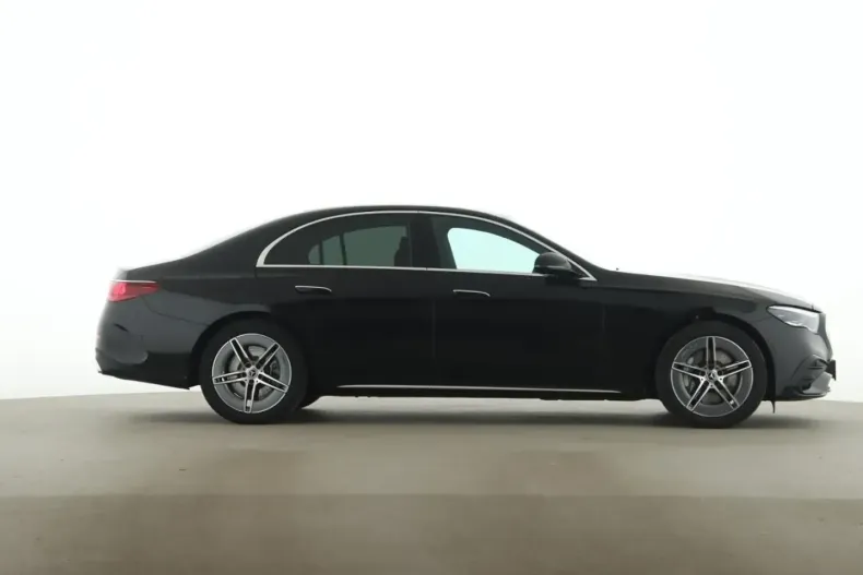 Mercedes-Benz E 300 (Clasa E) din 2024 cu 11.083 km - oferta MER180729 - foto 6