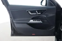 Mercedes-Benz E 300 (Clasa E) din 2024 cu 11.083 km - oferta MER180729 - foto 13