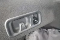 Mercedes-Benz E 300 (Clasa E) din 2024 cu 11.083 km - oferta MER180729 - foto 18