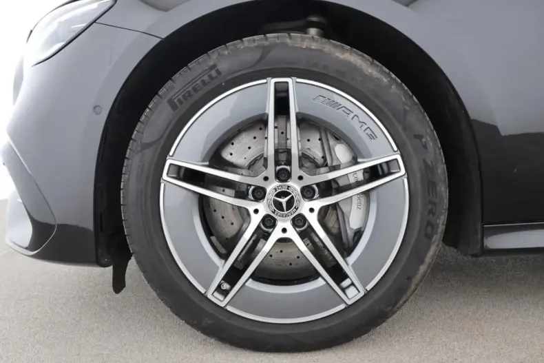 Mercedes-Benz E 300 (Clasa E) din 2024 cu 11.083 km - oferta MER180729 - foto 20