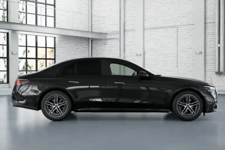 Mercedes-Benz E 300 (Clasa E) din 2024 cu 29.300 km - oferta MER180731 - foto 6