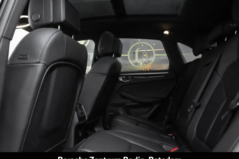 Porsche Macan din 2022 cu 47.984 km - oferta POR180742 - foto 7