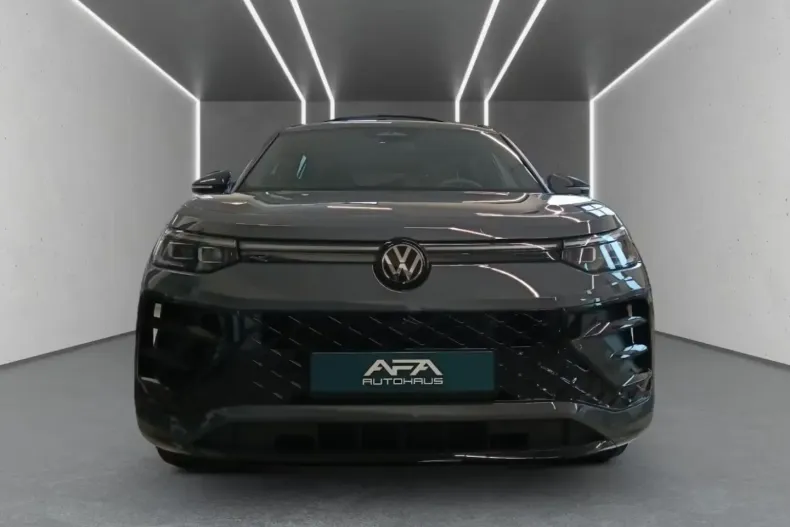 Volkswagen Tayron din 2025 cu 5.438 km - oferta VOL180744 - foto 2