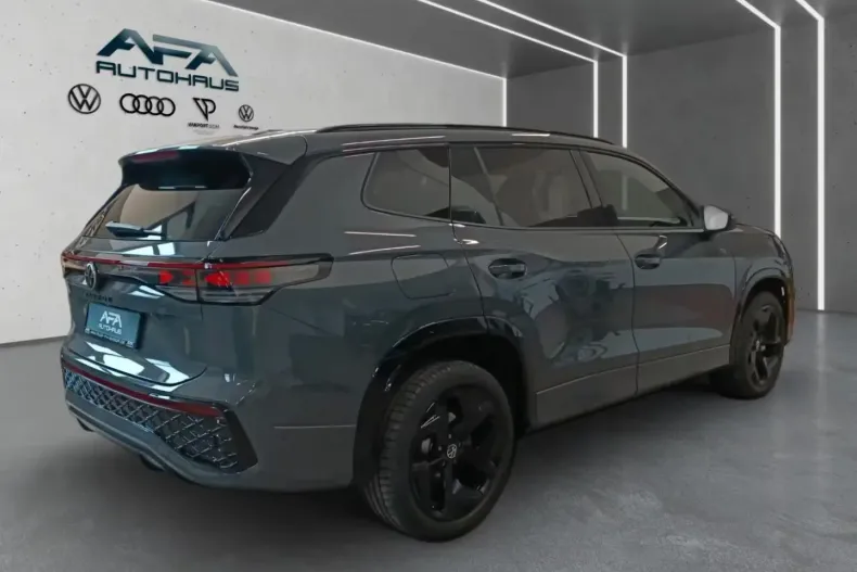 Volkswagen Tayron din 2025 cu 5.438 km - oferta VOL180744 - foto 3