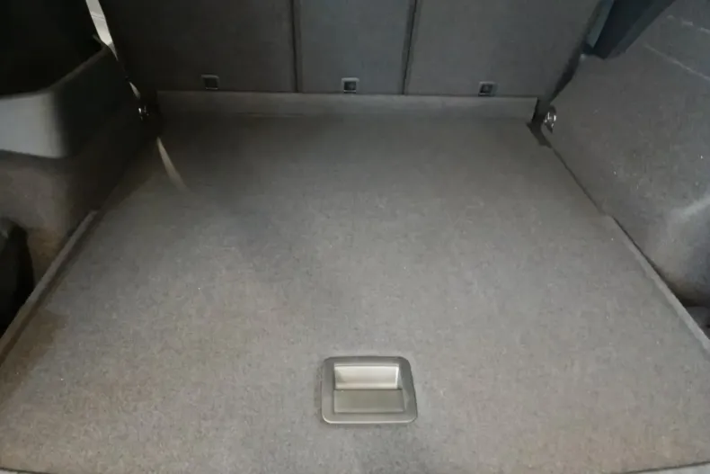 Volkswagen Tayron din 2025 cu 5.438 km - oferta VOL180744 - foto 16