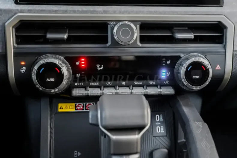 Toyota Tacoma din 2025 cu 50 km - oferta TOY180745 - foto 13