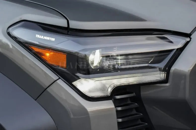 Toyota Tacoma din 2025 cu 50 km - oferta TOY180745 - foto 23