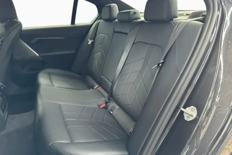 BMW 540 din 2025 cu 32.074 km - oferta BMW180754 - foto 9