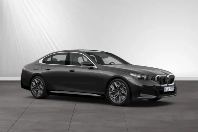 BMW 530 din 2024 cu 19.950 km - oferta BMW180758 - foto 2