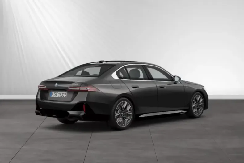 BMW 530 din 2024 cu 19.950 km - oferta BMW180758 - foto 5