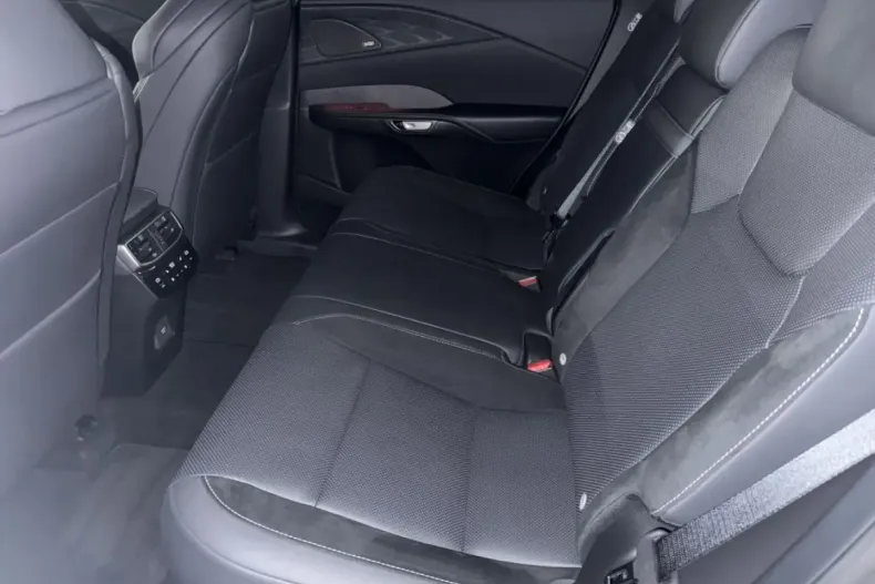 Lexus RX 500 din 2024 cu 8.959 km - oferta LEX180760 - foto 10