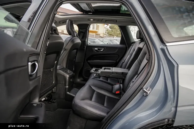 Volvo XC60 din 2022 cu 105.850 km - oferta VOL180762 - foto 14