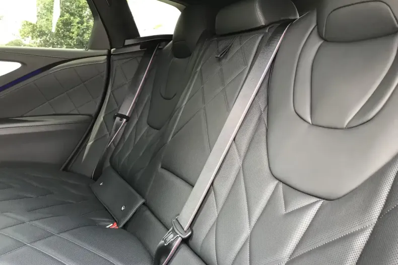 BMW XM (Seria X) din 2023 cu 17.700 km - oferta BMW180767 - foto 29